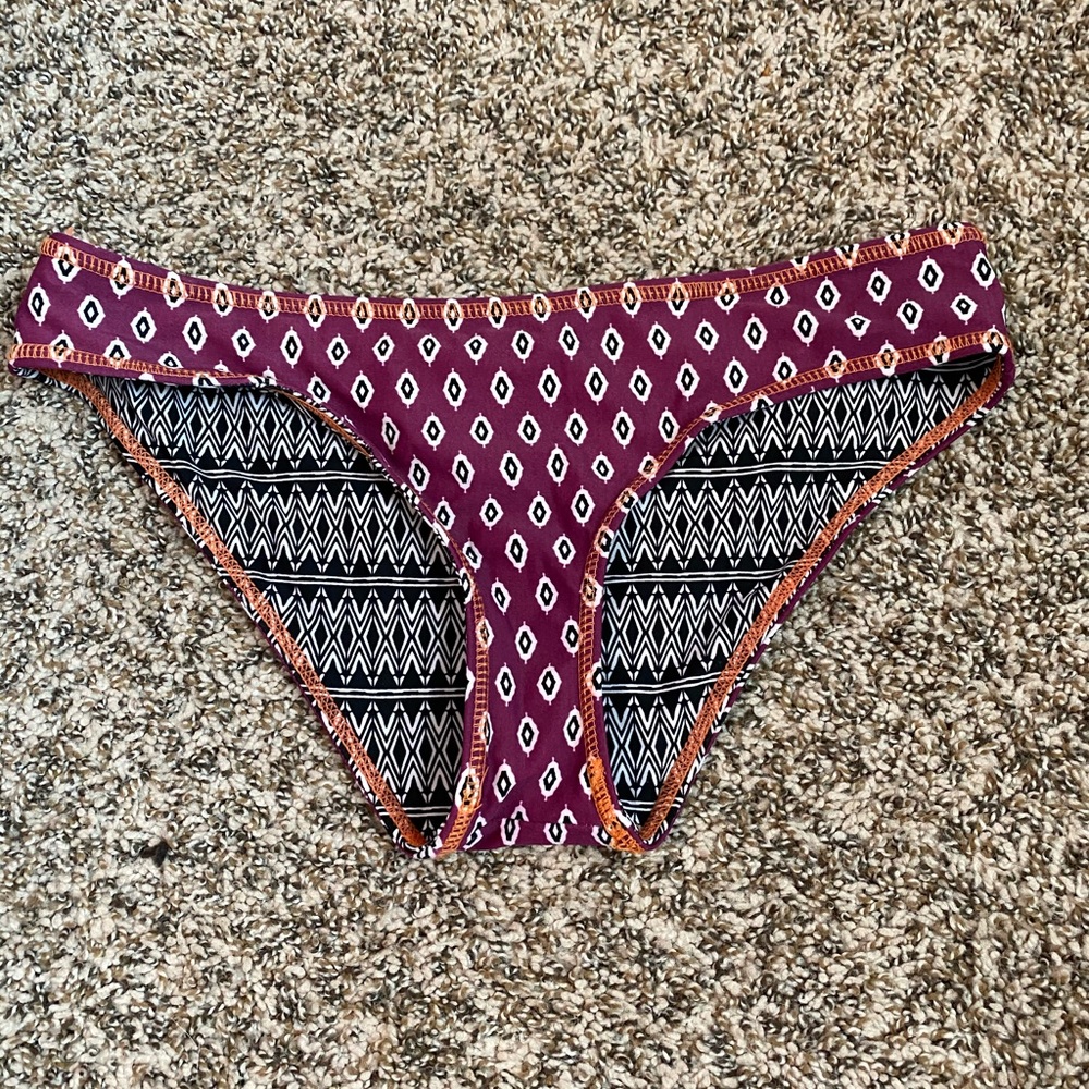 Swimsuit bottoms